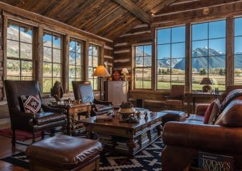 Tremendous-Livingroom-Views-Absaroka-Moon-Retreat-Paradise-Valley-Retreat-Paradise-Valey-Montana